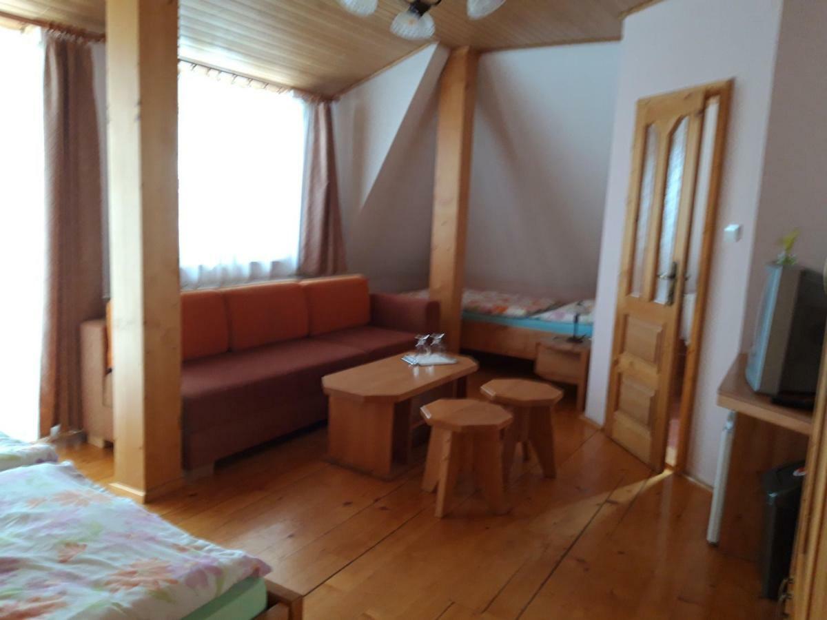 Penzion Weinerovka Varin Žilina Exteriör bild