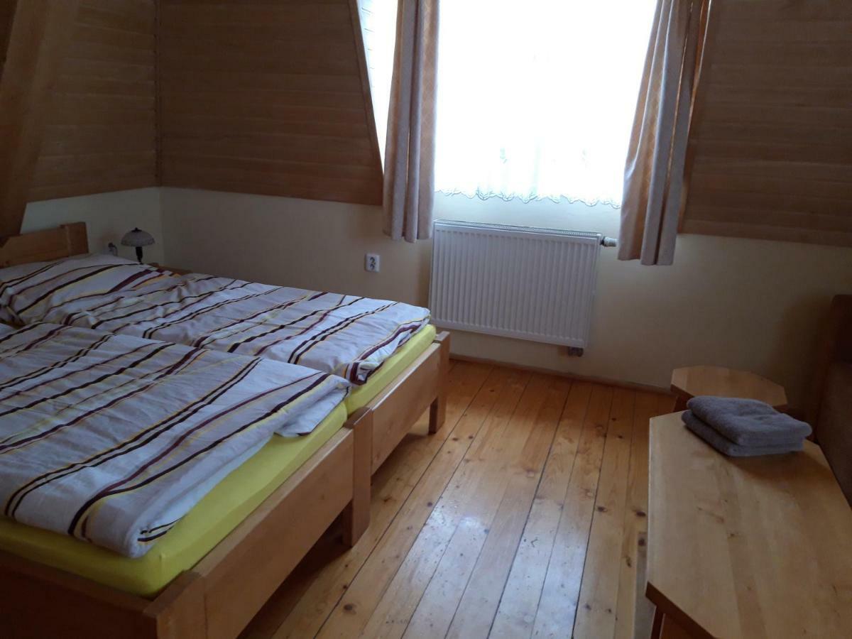 Penzion Weinerovka Varin Žilina Exteriör bild